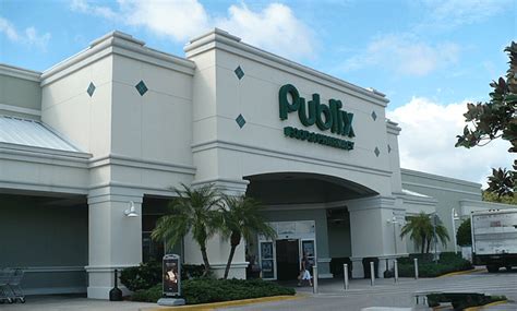 525 S Belcher Rd, Clearwater, FL, United States, Florida. . Publix super market at gulf cove